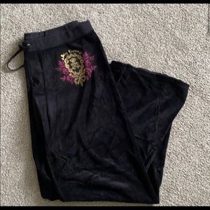 ISO These Juicy Couture Velour Pants in a XL